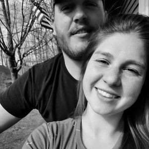 Meet your Posher, Caitlin